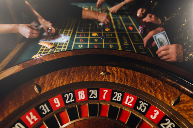 how to win in roulette in casino